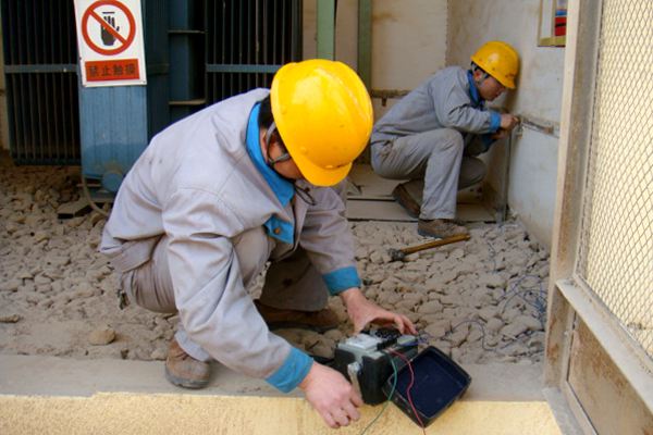 簡述協調配合浪涌保護器系統設計步驟以及利用隔離界面進行防護和基于布線和屏蔽的防護措施